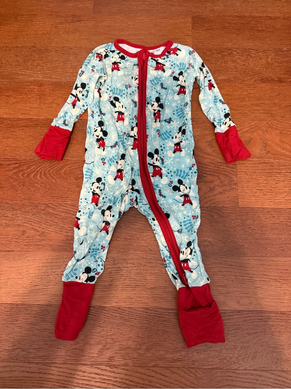 Little Sleepies Disney Mickeys Wonderland zippy 3-6m